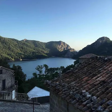 Διαμέρισμα Joli Au Coeur Du Maquis